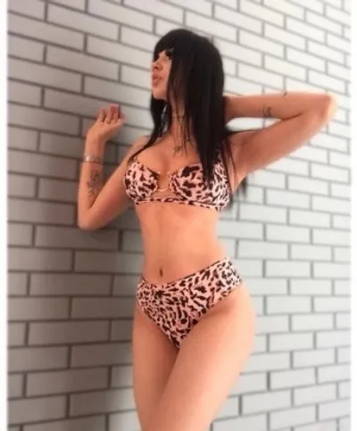 Камилла, 23